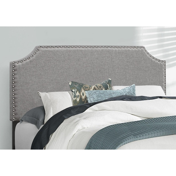 Homeroots 45.5 in. Solid Wood, Linen, MDF & Foam Full Size Bed with a Chrome Trim - 333294