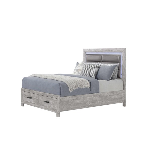 Global Furniture Usa Traditional Glam Tufted Paris Champagne King Bed With Led - 3022
