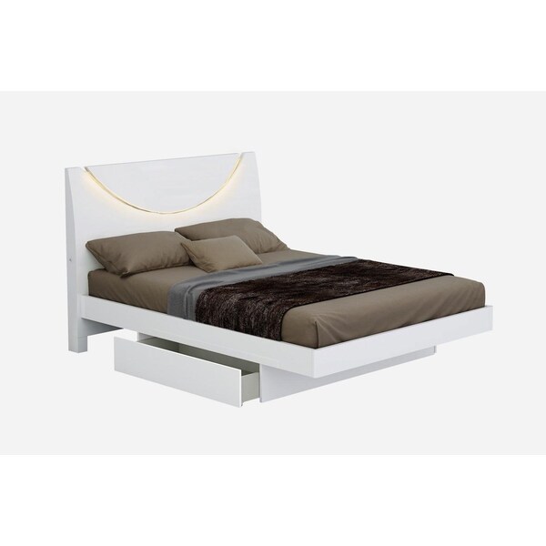 Homeroots White Queen Size Bedroom Set4 Piece 446.5 x 189.8 x 74.1 in. - 366261
