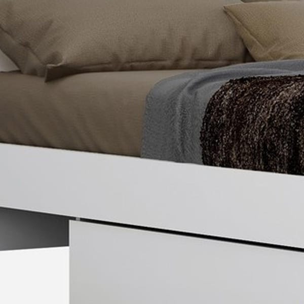 Homeroots White Queen Size Bedroom Set4 Piece 446.5 x 189.8 x 74.1 in. - 366261