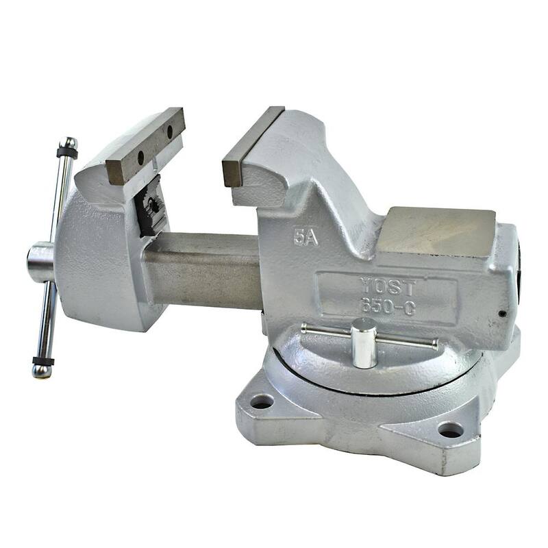 Yost 5 in. Tornillo de banco mecánico combinado para tuberías y bancos con base giratoria - 650-C