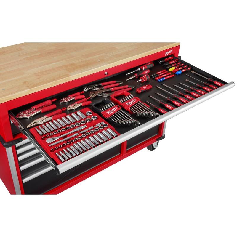 Almacenamiento de herramientas Milwaukee 52 pulgadas de ancho x 22 pulgadas de profundidad Gabinete de banco de trabajo móvil rojo resistente - 48-22-8559