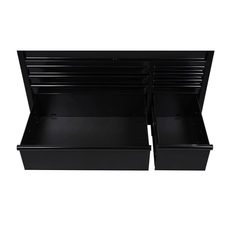 Banco de trabajo móvil con gabinete de herramientas estándar de 10 cajones Husky de 52 pulgadas de ancho x 24.5 pulgadas de profundidad con parte superior de madera sólida en color negro brillante - H52MWC10BLK.