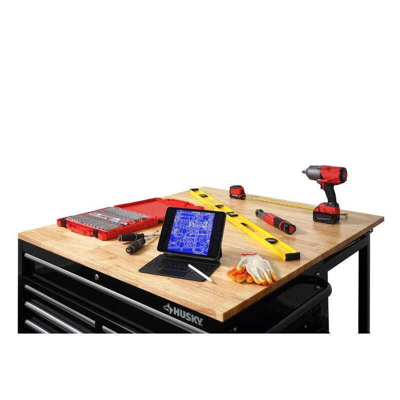 Almacenamiento de herramientas Husky de 46 pulgadas de ancho x 51 pulgadas de profundidad Gabinete de banco de trabajo móvil negro de servicio estándar con mesa de extensión completa de longitud completa - HOTC4609B15M