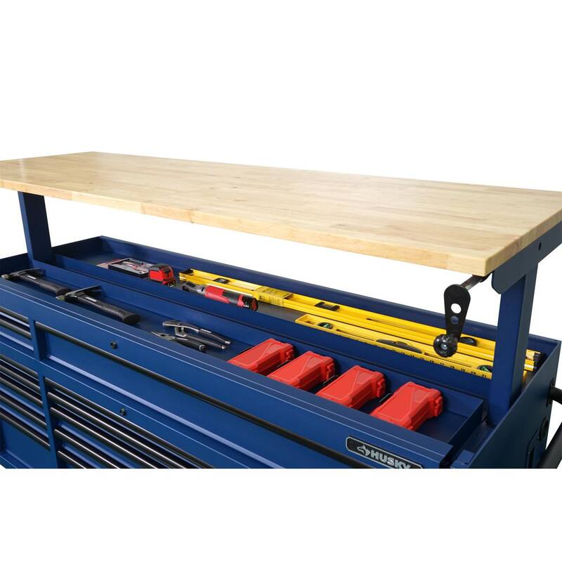 Almacenamiento para herramientas Husky de 72 pulgadas de ancho con banco de trabajo móvil de gabinete en azul mate resistente de altura ajustable con superficie de madera sólida - HOLC7218BL1M