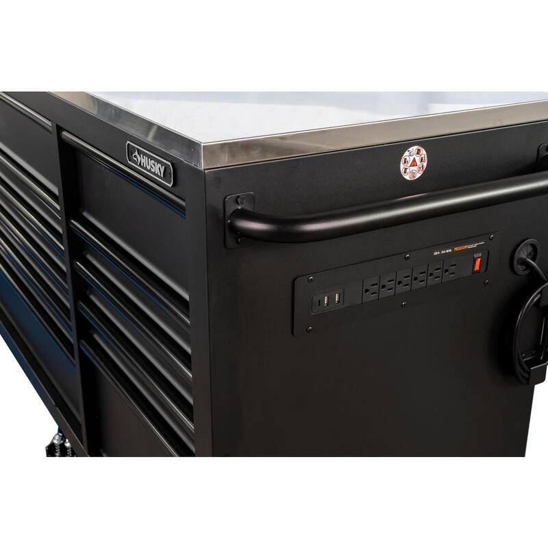Banco de trabajo móvil pesado de 16 cajones con parte superior de acero inoxidable en negro mate de 96 pulgadas de ancho x 24 pulgadas de profundidad - HOTC9616BB1M