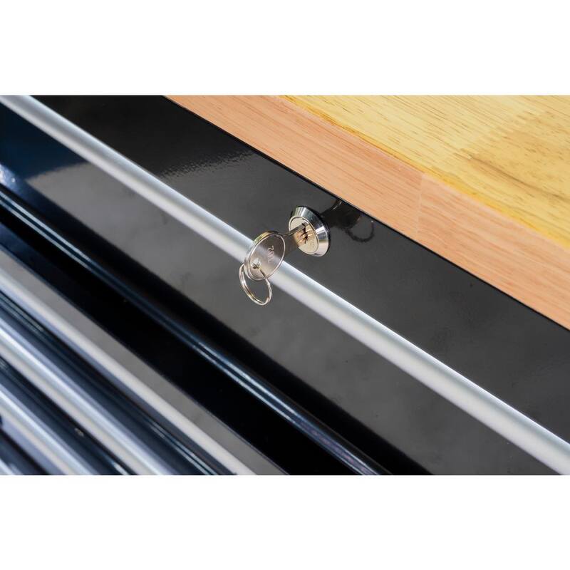 Banco de trabajo móvil con 9 cajones y tapa de madera en negro brillante de 84 pulgadas de ancho x 18 pulgadas de profundidad.