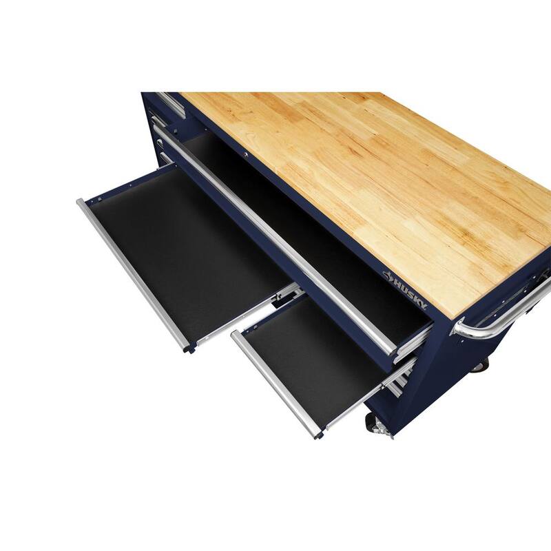 Almacenamiento de herramientas Husky de 72 pulgadas W de deber estándar, banco de trabajo móvil con cofre de herramientas, color azul brillante - HOTC7218B31M