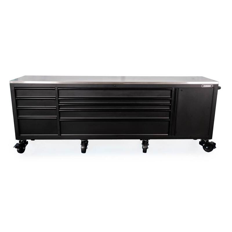 Banco de trabajo móvil resistente de 9 cajones de 108 pulgadas de ancho x 24 pulgadas de profundidad con encimera de acero inoxidable en negro mate - HOTCA809BB1M.