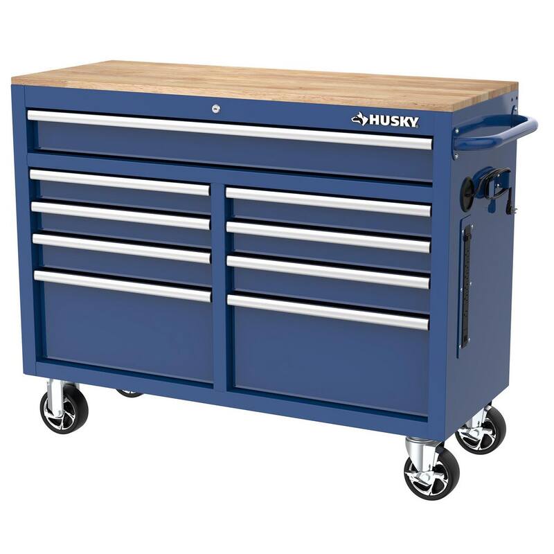Gabinete de trabajo móvil Husky de almacenamiento de herramientas de 46 pulgadas de ancho por 18 pulgadas de profundidad en color azul brillante - H46X18MWC9BLU.