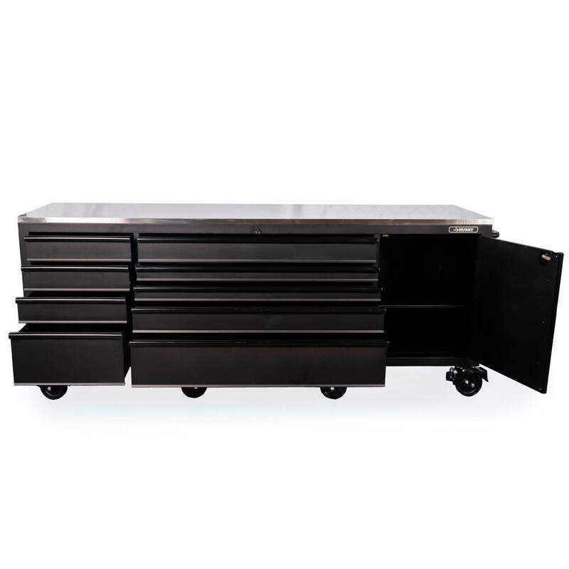 Banco de trabajo móvil resistente de 9 cajones con cubierta de acero inoxidable en negro mate de 96 pulgadas de ancho x 24 pulgadas de profundidad - HOTC9609BB1M