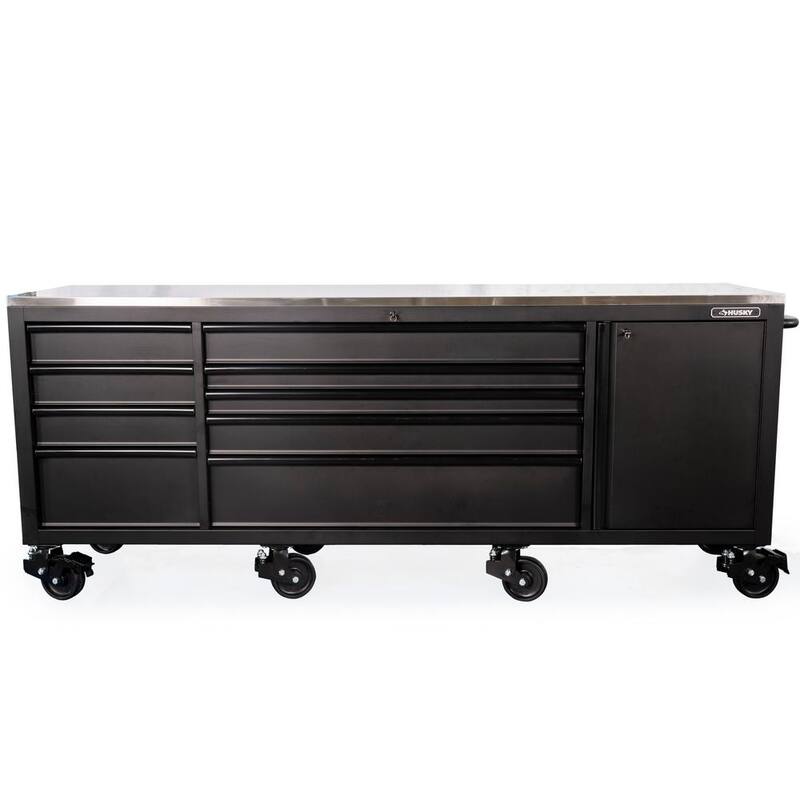 Banco de trabajo móvil resistente de 9 cajones con cubierta de acero inoxidable en negro mate de 96 pulgadas de ancho x 24 pulgadas de profundidad - HOTC9609BB1M