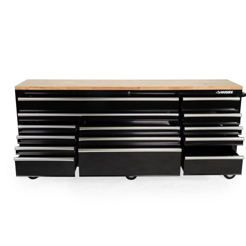 Banco de trabajo móvil con 15 cajones y superficie de madera en color negro brillante de 84 pulgadas de ancho, 18 pulgadas de profundidad - HOTC8415B11M