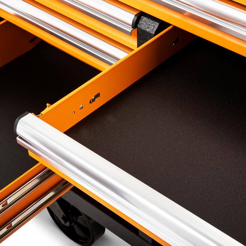 Gabinete de trabajo móvil con ruedas de color naranja y negro de 18 cajones de GEARWRENCH GSX de 72 pulgadas de ancho x 25 pulgadas de profundidad con cubierta de trabajo de acero inoxidable - 83249.