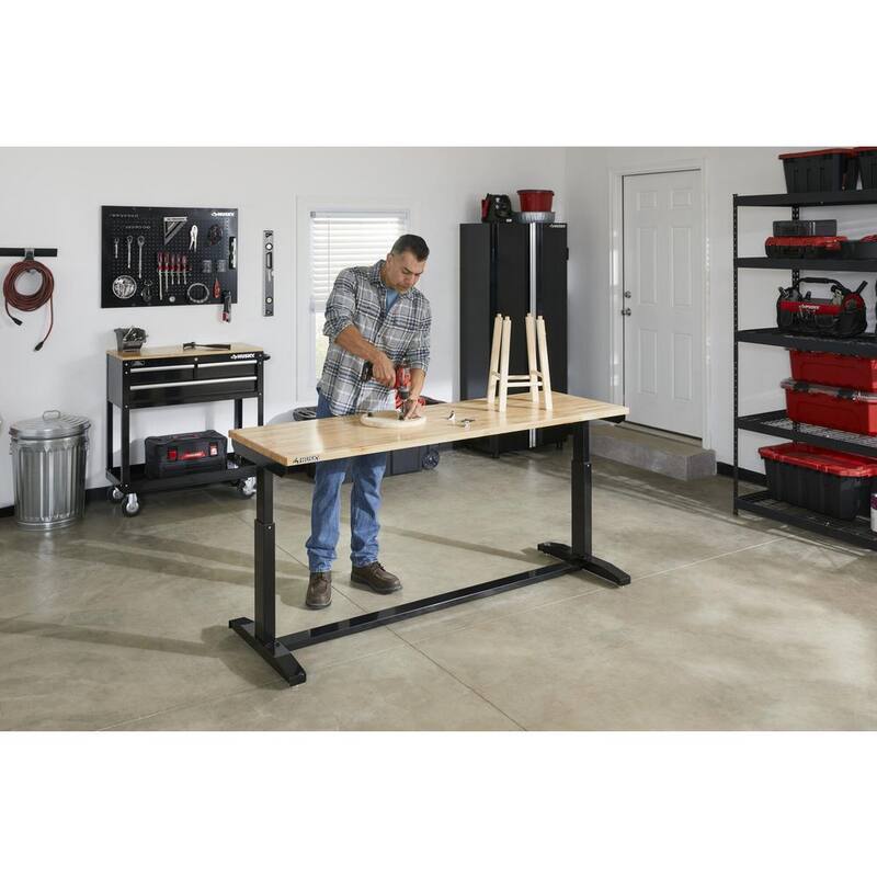 Mesa de trabajo negra Husky de 72 pulgadas de ancho por 24 pulgadas de profundidad con altura ajustable y superficie de madera sólida - HOLT72XDB11