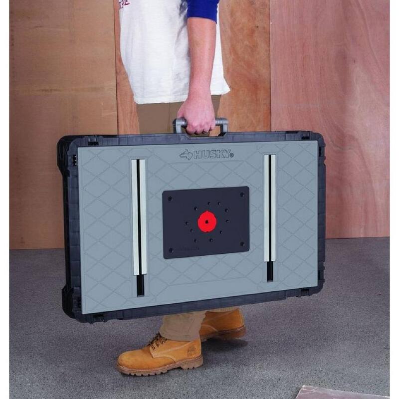 Mesa de trabajo portátil resistente y ligera para sitio de trabajo Husky con patas de metal pesado 1.8 pies x 3 pies - 224317