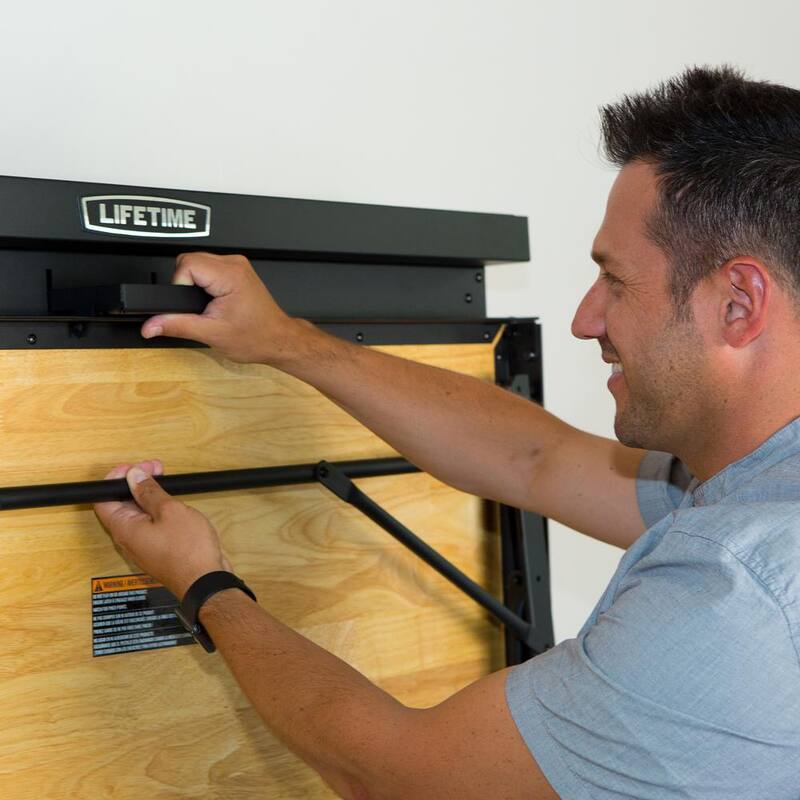 Mesa de trabajo plegable montada en la pared de Lifetime de 47 in. de largo x 31 in. de ancho x 60.5 - 71.5 in. de alto - 80421
