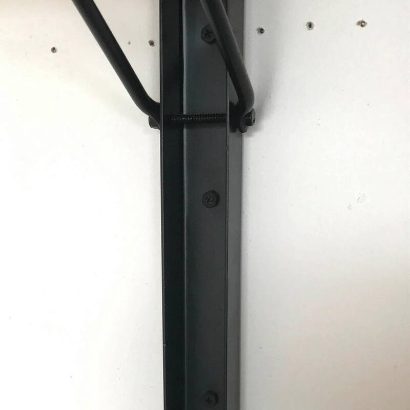 Banco de trabajo plegable montado en la pared de 23 pulg. de ancho x 48 pulg. de largo - 808339