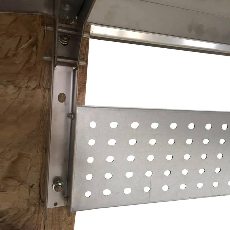 Mesa de trabajo y banco de trabajo plegable montado en la pared de acero inoxidable Sportsman Space Saving 48 pulgadas de ancho x 24 pulgadas de fondo - 802726