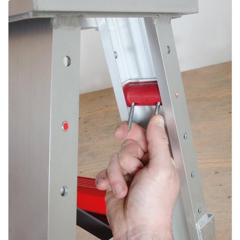 Banco de trabajo ajustable antideslizante de aluminio MetalTech Buildman de 18 pulgadas x 30 pulgadas con capacidad de carga de 500 lbs. - I-BMDWB18