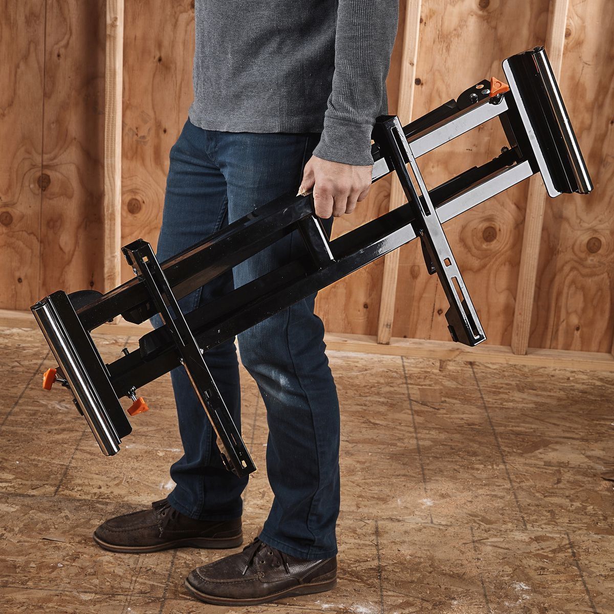 Soporte plegable para sierra ingleteadora Warrior de 350 lb para sierras de hasta 10 pulgadas - 56478