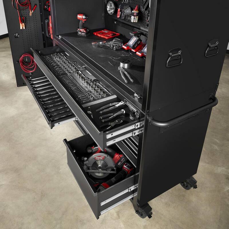 Husky 62 pulgadas de ancho x 24 pulgadas de profundidad Banco de trabajo móvil de 10 cajones de servicio pesado con parte superior de trabajo de acero inoxidable y combo de tocador en negro mate - HOTC6210BB1S