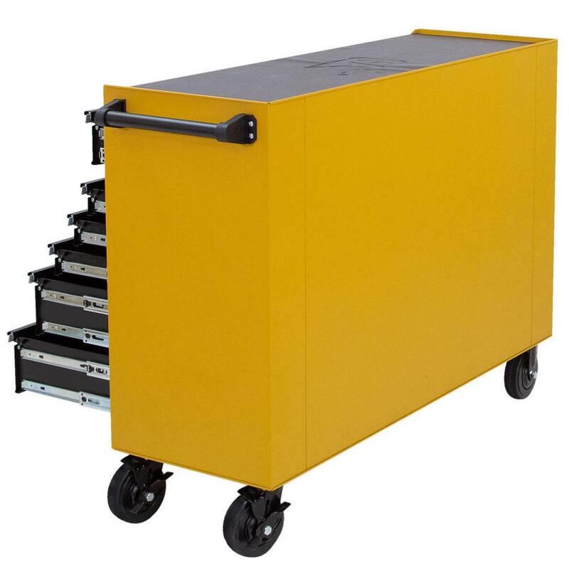 Gabinete de herramientas rodante CAT Heavy Duty de acero galvanizado de calibre 16 con sistema de bloqueo con llave - CT1CYR, 52 pulgadas de ancho x 18 pulgadas de profundidad y 11 cajones amarillos.