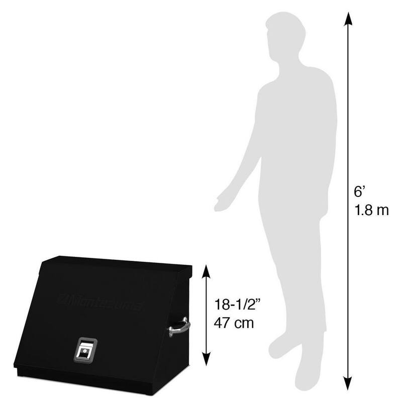Cofre de herramientas portátil de forma triangular Montezuma de 27 pulgadas de ancho por 18 pulgadas de profundidad para dados, llaves y desarmadores en acabado en polvo negro - SE250B
