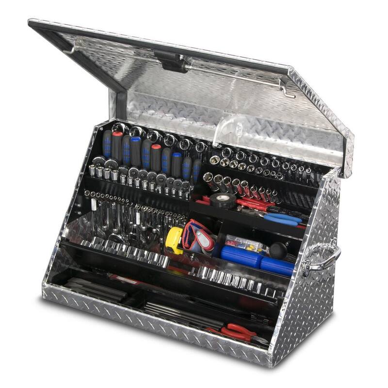 Montezuma 31 pulgadas de ancho x 16 pulgadas de profundidad. Caja de herramientas triangular portátil para enchufes, llaves y destornilladores en aluminio - ME300AL.