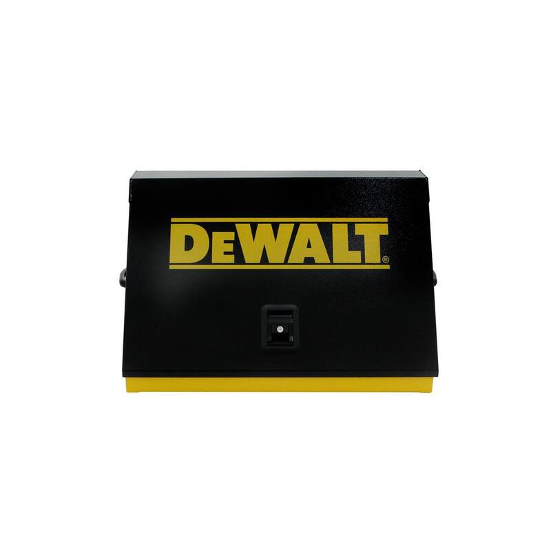 DEWALT 30 pulgadas de ancho x 15 pulgadas de profundidad Cofre de herramientas triangular portátil para llaves de vaso, llaves y destornilladores en recubrimiento de polvo amarillo/negro - DXTB30BY