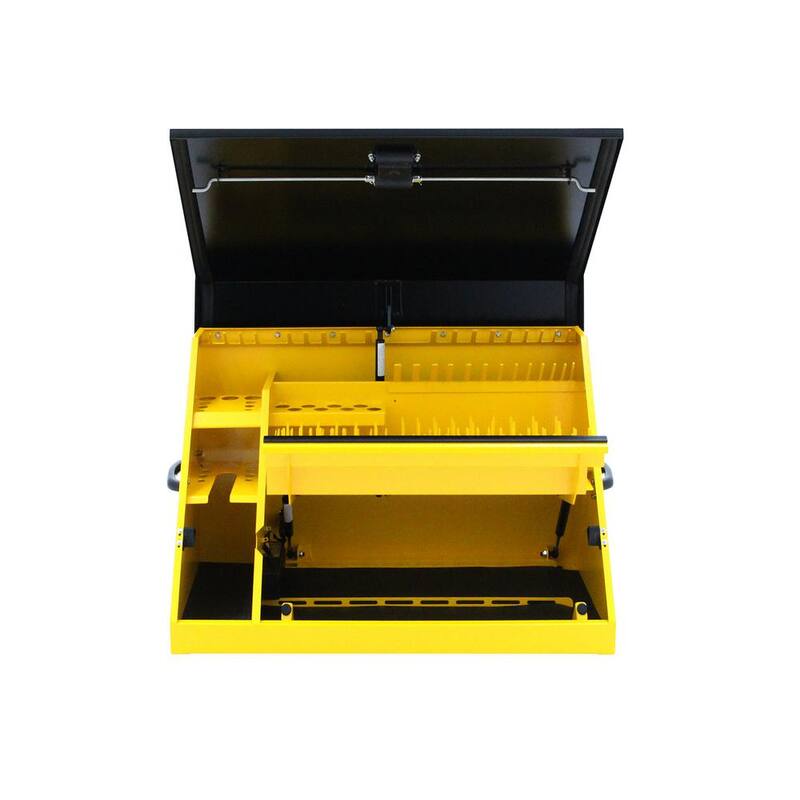 DEWALT 30 pulgadas de ancho x 15 pulgadas de profundidad Cofre de herramientas triangular portátil para llaves de vaso, llaves y destornilladores en recubrimiento de polvo amarillo/negro - DXTB30BY