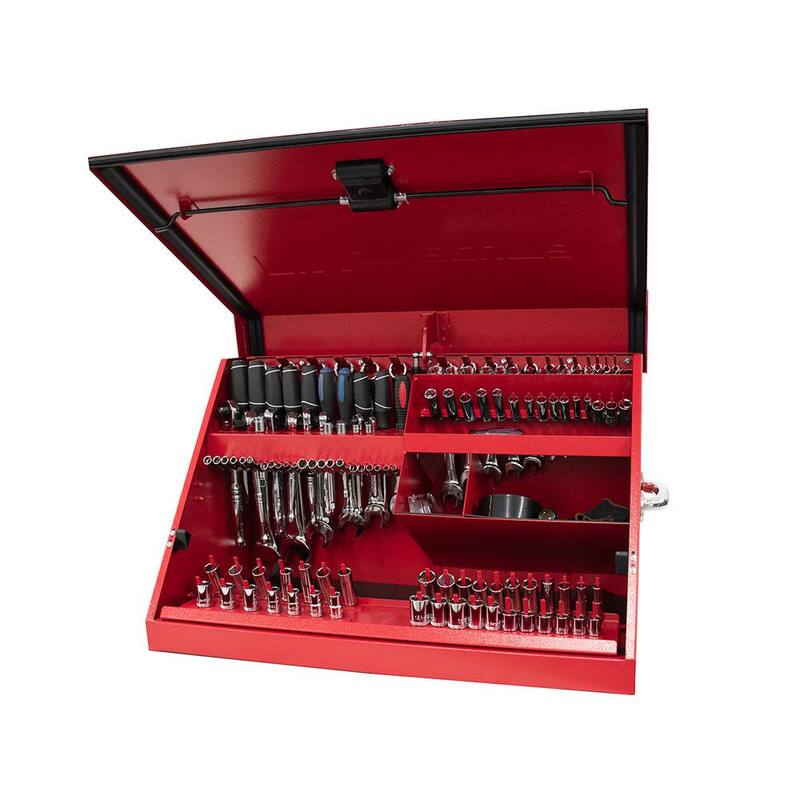 Cofre portátil rojo con tapa en forma de triángulo de 31 pulgadas de ancho por 16 pulgadas de profundidad Montezuma para enchufes, llaves y destornilladores - ME300-R23