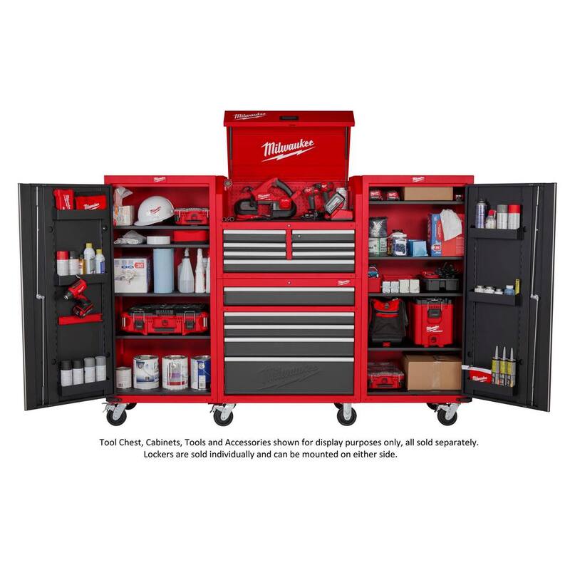 Almacenamiento de herramientas de Milwaukee 27 pulgadas de ancho x 22 pulgadas de profundidad. Casillero de 4 repisas con regleta de conexión - 48-22-8586P