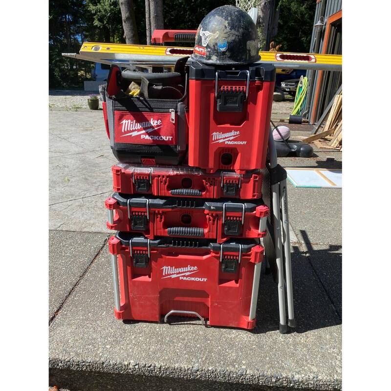 Milwaukee PACKOUT 11-Compartment Impact Resistant Portable Small Parts Organizer - 48-22-8430