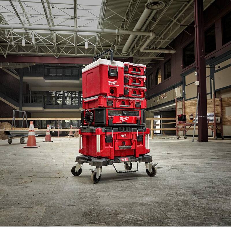 Milwaukee PACKOUT 10 in. Red 16 qt. Compact Cooler - 48-22-8460