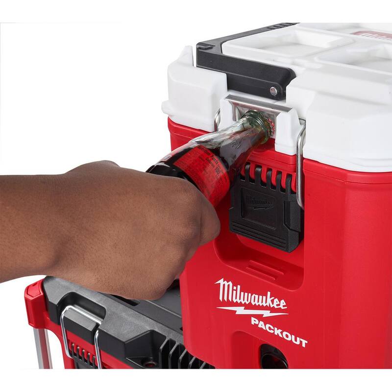 Milwaukee PACKOUT 10 in. Red 16 qt. Compact Cooler - 48-22-8460