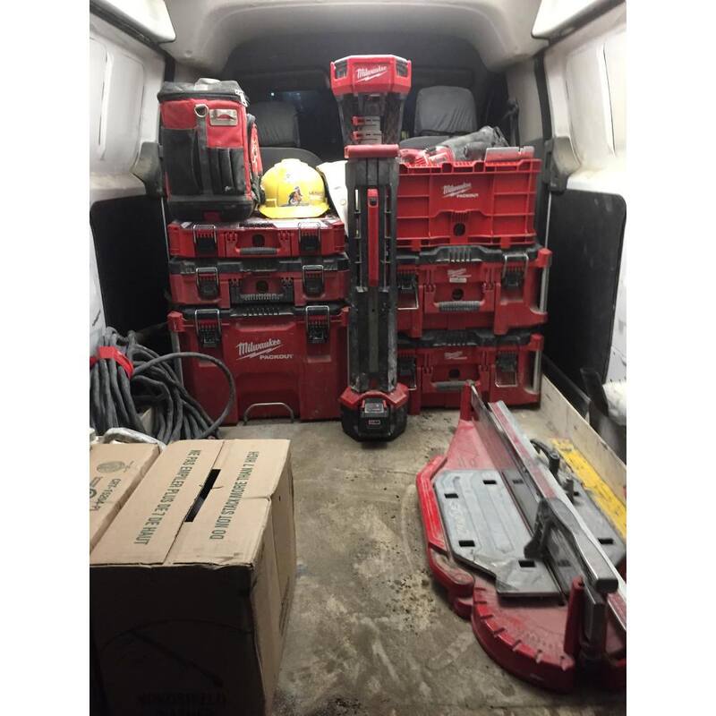 Milwaukee 15.75 in. PACKOUT Cooler Bag - 48-22-8302