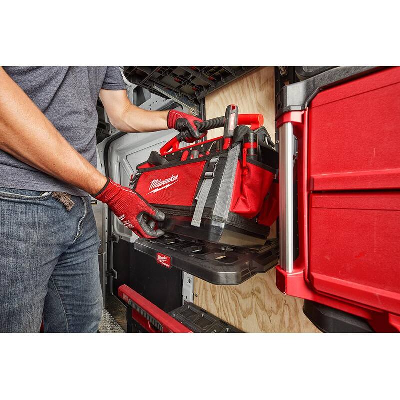 Milwaukee 20 in. PACKOUT Tote - 48-22-8320