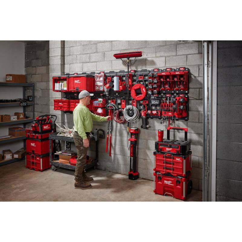 Milwaukee PACKOUT Magnetic Rack Tool Holder - 48-22-8346