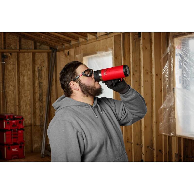 Milwaukee PACKOUT Red 18 Oz. Insulated Mug with Sip Lid - 48-22-8394R