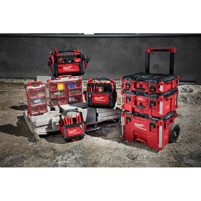 Milwaukee 20 in. PACKOUT Tote with Screwdriver Set (8-Piece) - 48-22-8320-48-22-2718