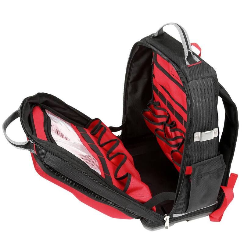 Milwaukee 15 in. PACKOUT Backpack with 15 in. Tote - 48-22-8301-48-22-8315