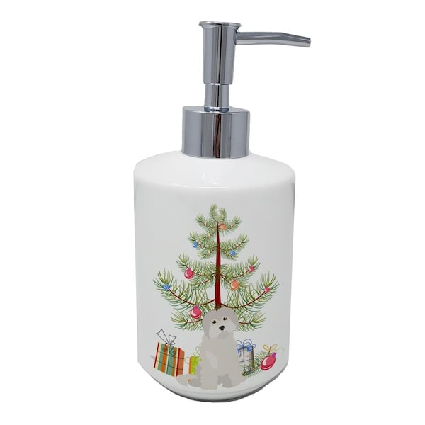 Carolines Treasures 7 x 3.5 in. Maltese No.2 Christmas Tree Ceramic Soap Dispenser - CK3501SOAP