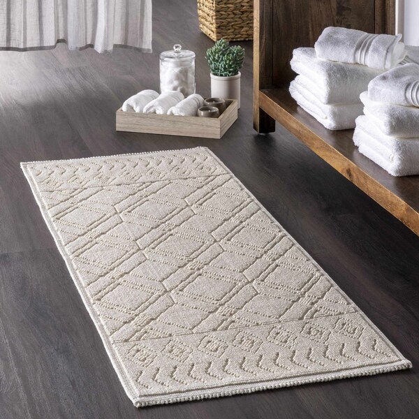Nuloom Ethan Textured Trellis Bath Mat 2ft 2in x 3ft 9in - PSKO05B-22039