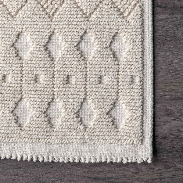 Nuloom Blaise Modern Diamonds Bath Mat 1ft 9in x 2ft 10in - PSKO08B-190210