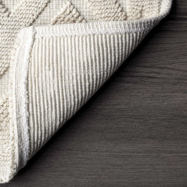 Nuloom Colton Textured Geometric Trellis Bath Mat 1ft 5in x 2ft - PSKO03B-1502