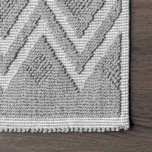 Nuloom Easton Textured Tribal Bath Mat 1ft 9in x 2ft 10in - PSKO07A-190210