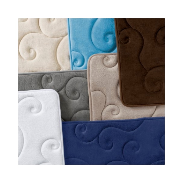 Hastings Home 2 pc Memory Foam Bath Mat Set by Hastings Home -Coral Fleece Embossed Pattern - White - 960804JHY