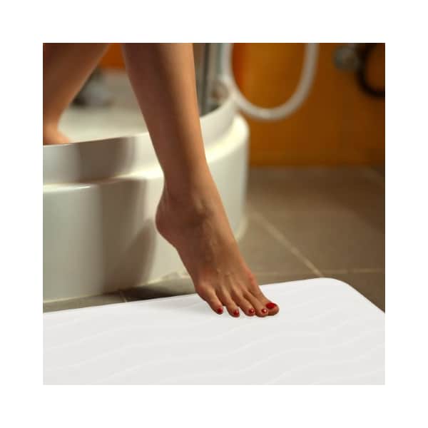 Hastings Home 2-piece Bathroom Rug Set, Memory Foam Mats, Wavy Microfiber Non-Slip Absorbent Runner, White - 379950DGW