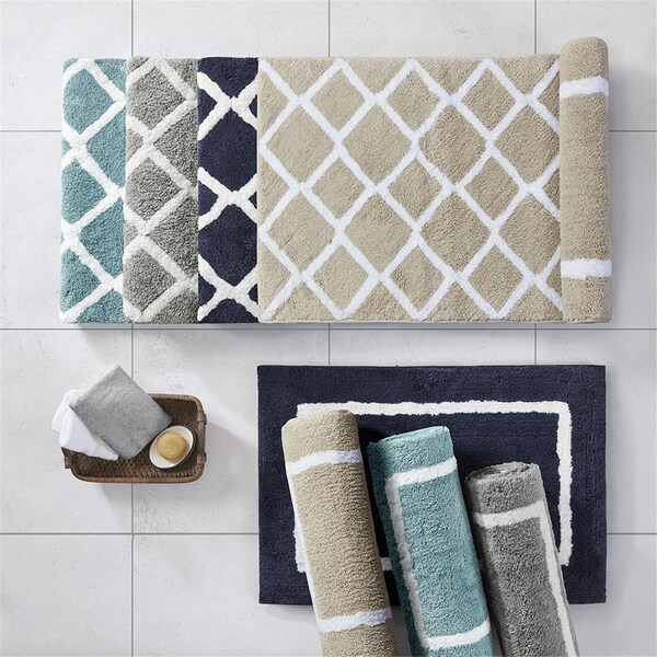 Madison Park Navy 100 Percent Polyester Reversible Tufted Microfiber Rug - MP72-5663